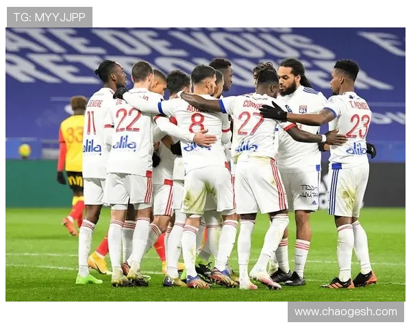 最新法甲联赛积分榜形势图全面解析球队排名与争冠走势