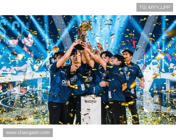 聚焦明年世界杯举办前景探讨全球赛事能否顺利如期展开引发热议