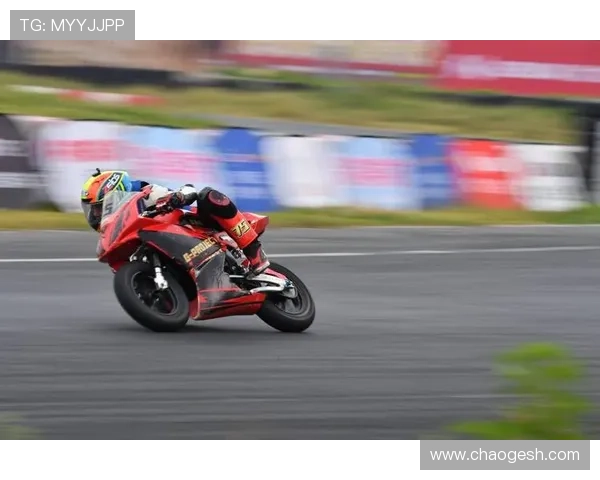 摩托车大奖赛最新动态：赛事回顾、车手排名及未来赛季展望