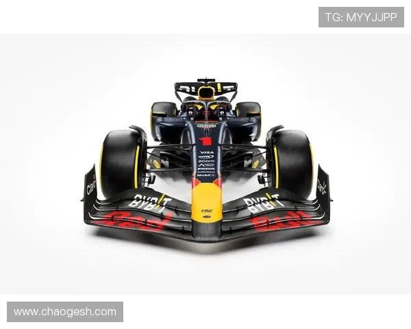 F1赛季倒计时，各车队战略布局亮点与新车性能分析